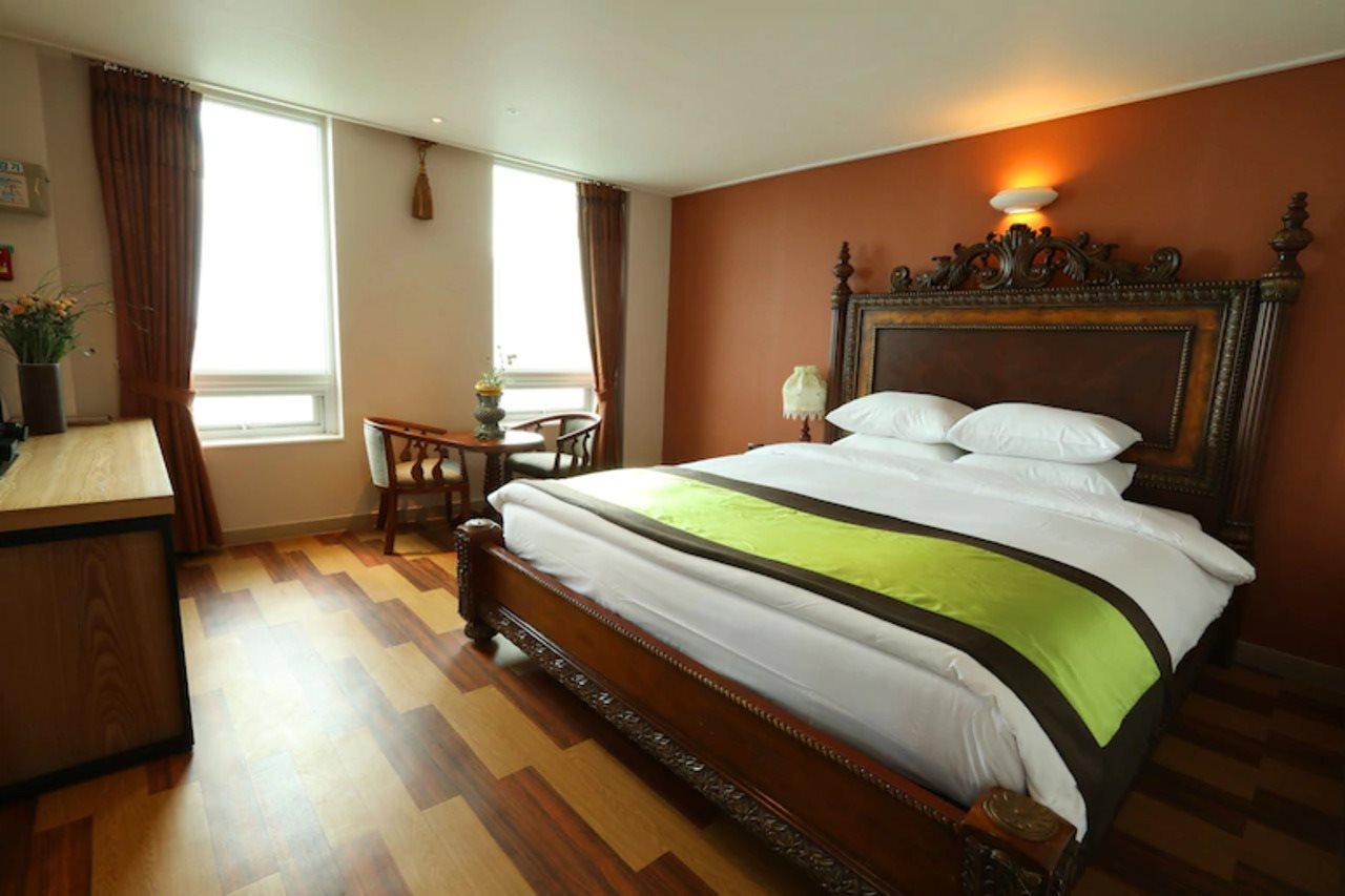 Hotel Castle Beach Puszan Kültér fotó
